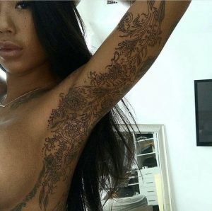 Escortes à El Maknassi